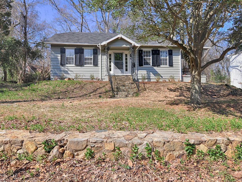 1st image of 13 Davie Cir