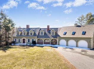 861 River Rd, Windham, ME 04062