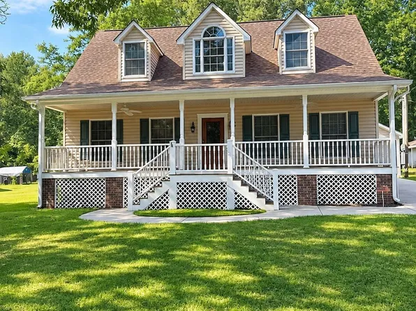 120 Vacation Ln, Eutawville, SC 29048