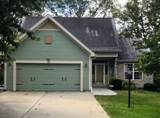 741 Meadow Ln, Leavenworth, KS 66048