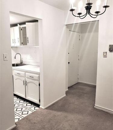 4th image of 4 Monroe St APT 301