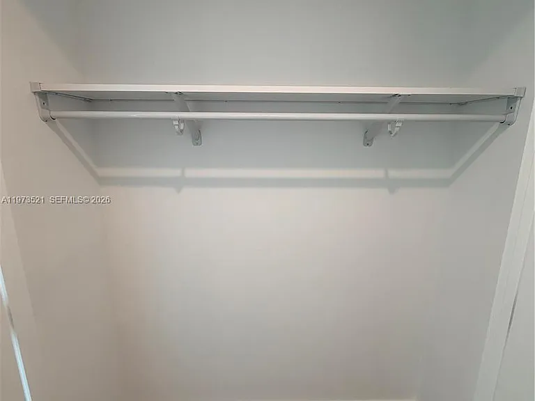 9201 E Bay Harbor Dr #303 — Photo 17