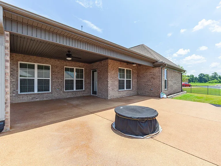 198 Moses Dr — Photo 25