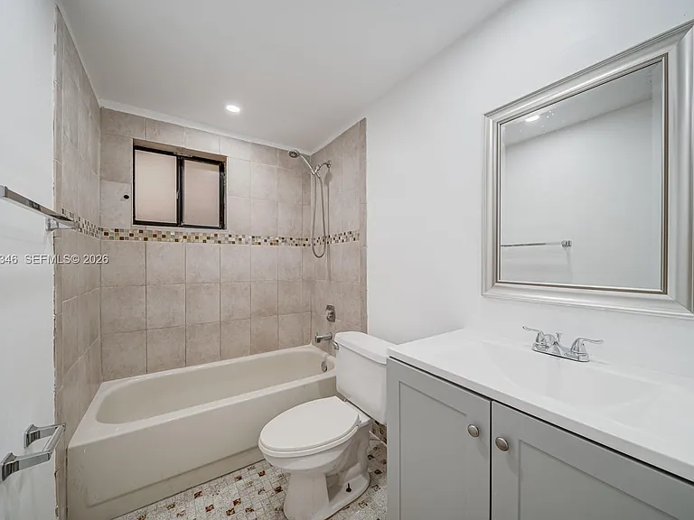 8420 SW 133rd Avenue Rd #224 — Photo 6