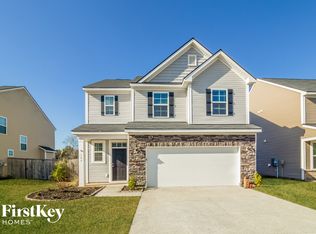 105 Sugeree Dr, Moncks Corner, SC 29461