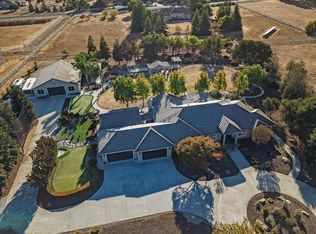 5676 Diablo Hills Rd, Tres Pinos, CA 95075