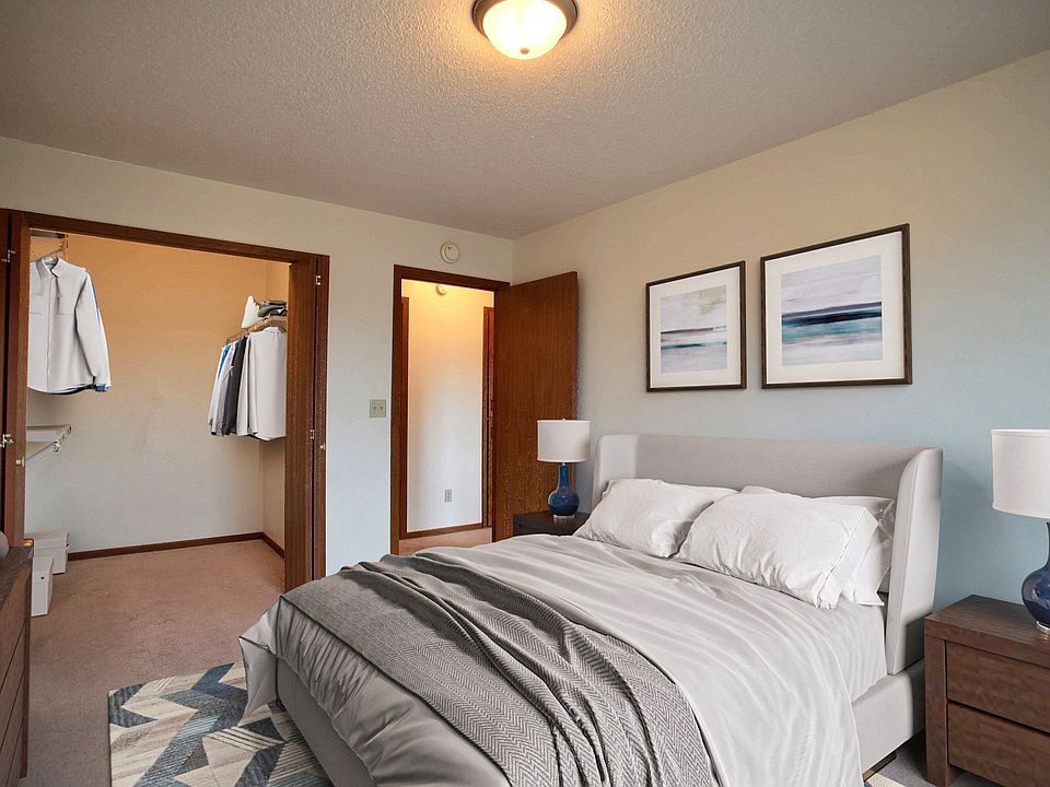Fargo, ND Westwood Estates Apartments | Bedroom