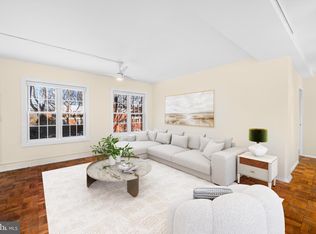 1663 Fitzgerald Ln, Alexandria, VA 22302