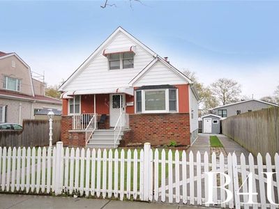 2231 E 74th St, Brooklyn, NY, 11234