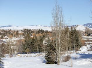 646 Lariat Loop, Jackson, WY 83001