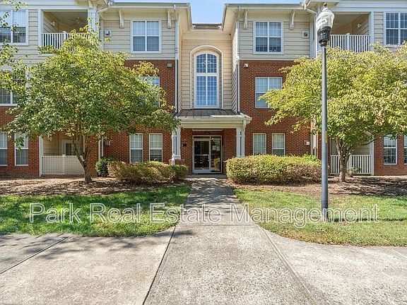 2nd image of 511 Ives Ct