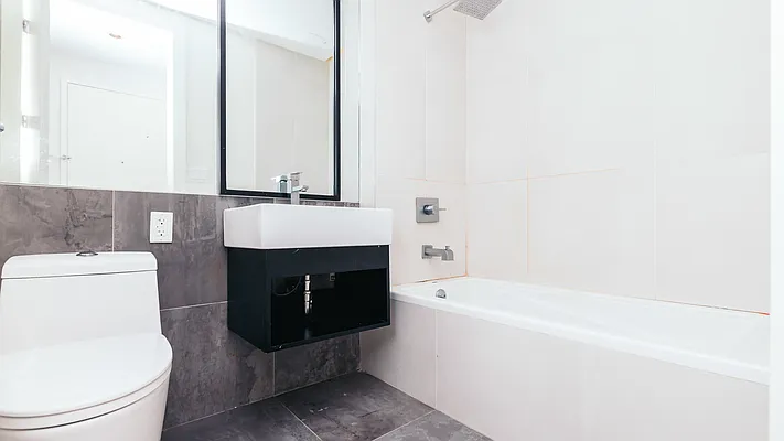 Rented by Nooklyn NYC LLC | media 18