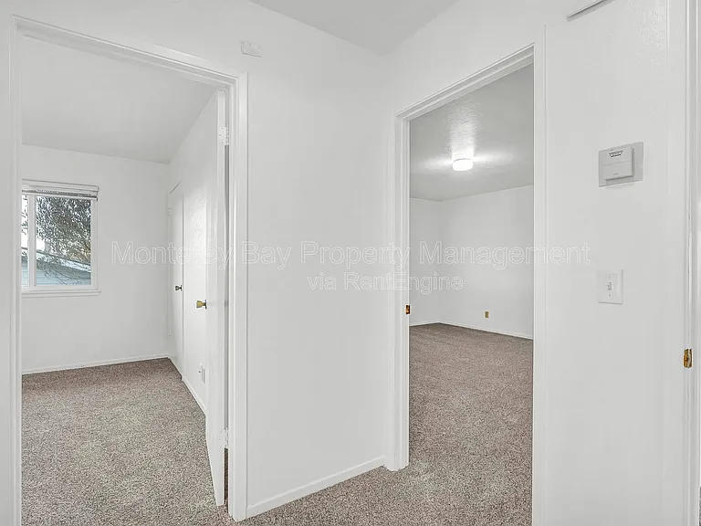 215 2nd St #B — Photo 13