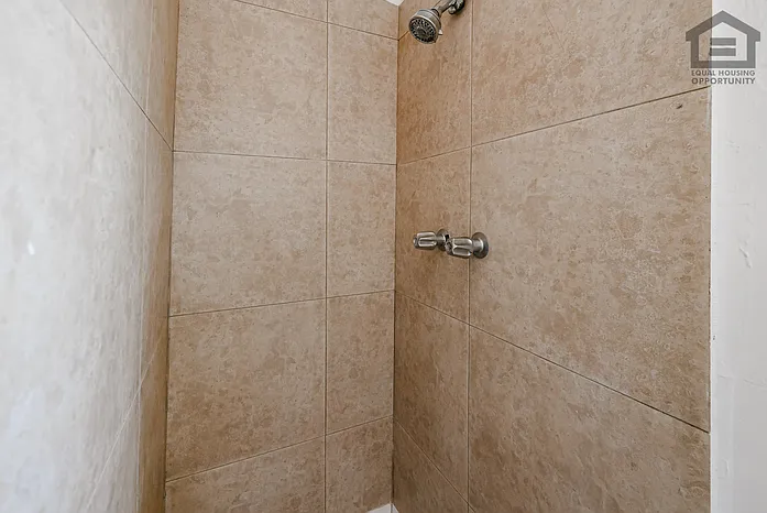 3315 E Cambridge Ave #3 — Photo 20