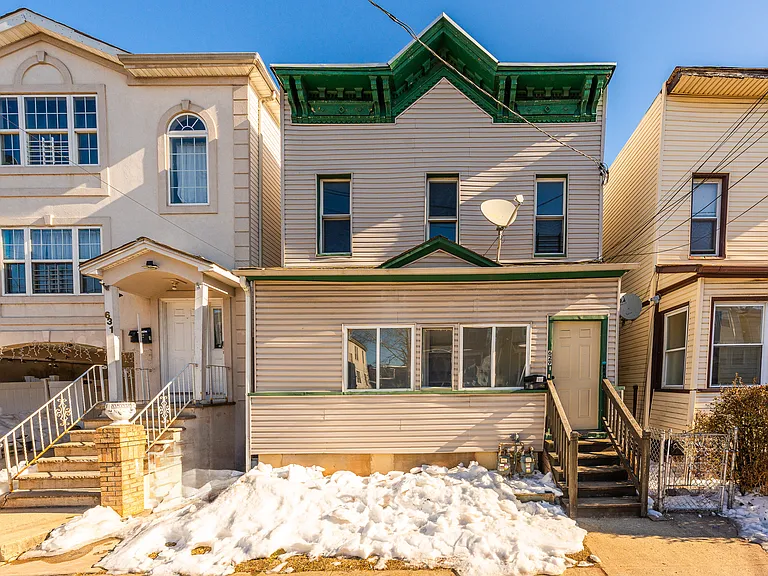 629 Magnolia Ave #2 — Photo 9