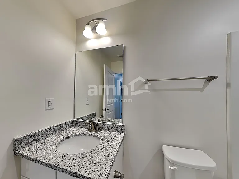 648 Hamilton Park Dr — Photo 21