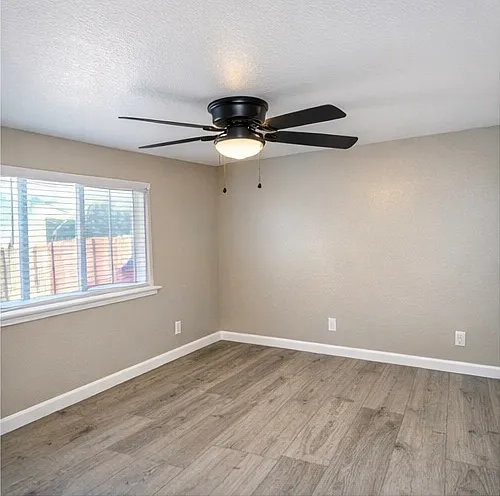 230 N 4th Ave #102 — Photo 4