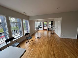 10877 W Tennessee Ave, Los Angeles, CA 90064