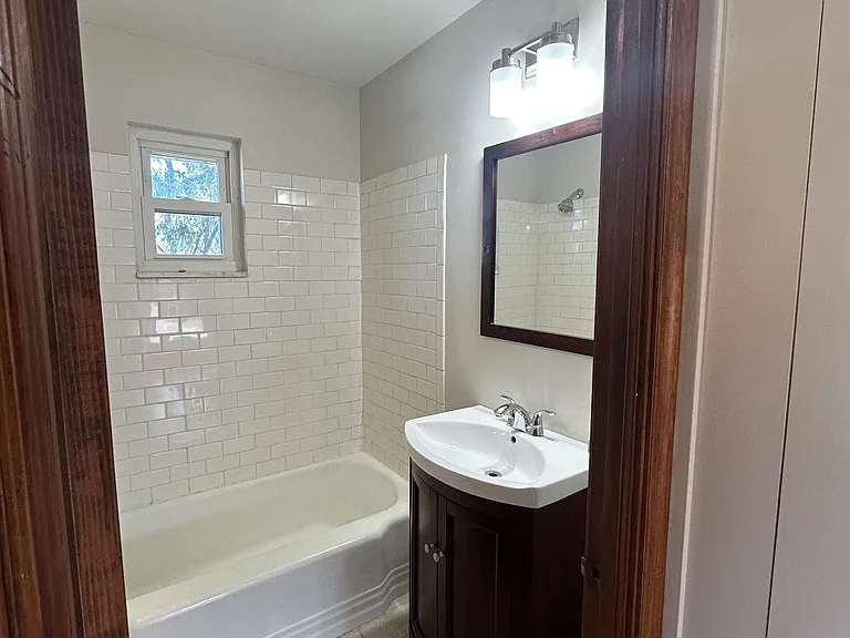 327 Hoffman Rd — Photo 8
