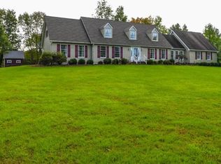 19 Meszaros Rd, Stockton, NJ 08559