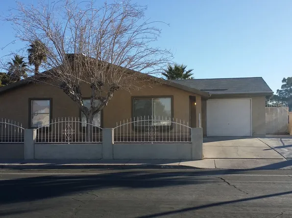 305 Page St, Las Vegas, NV 89110