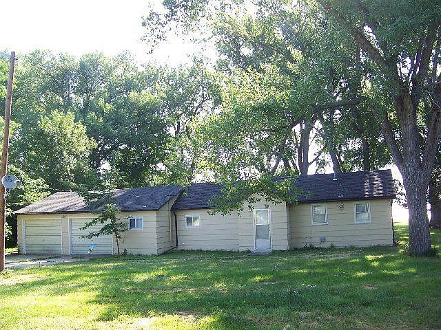 1st image of 227 N Maloney Dr