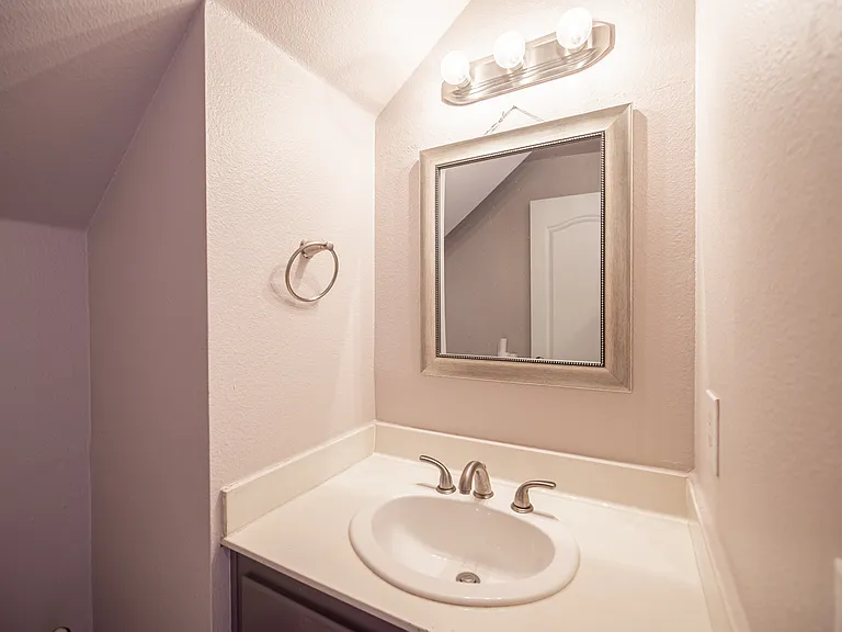 1775 Walingwood Dr — Photo 8