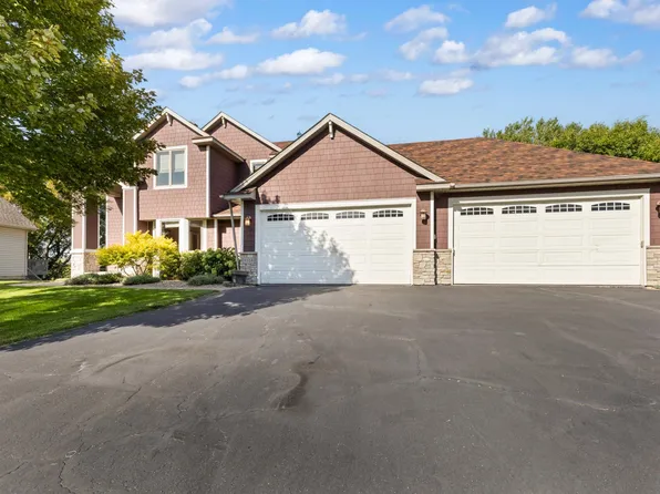 9314 Peony Ln N, Maple Grove, MN 55311