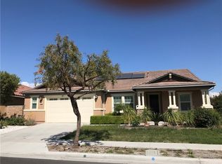 14400 Narcisse Dr, Corona, CA 92880
