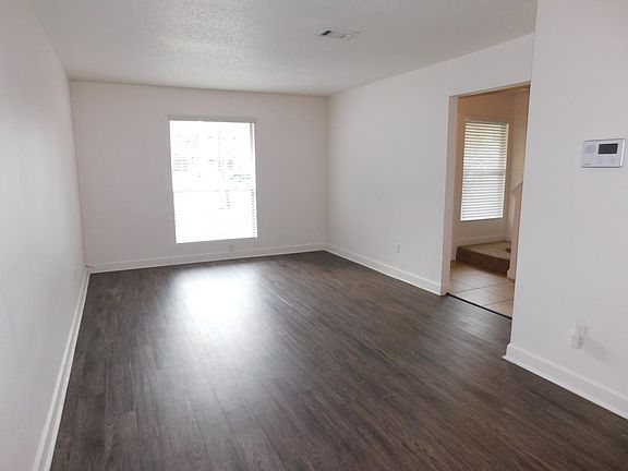 5th image of 44 Assana Ct