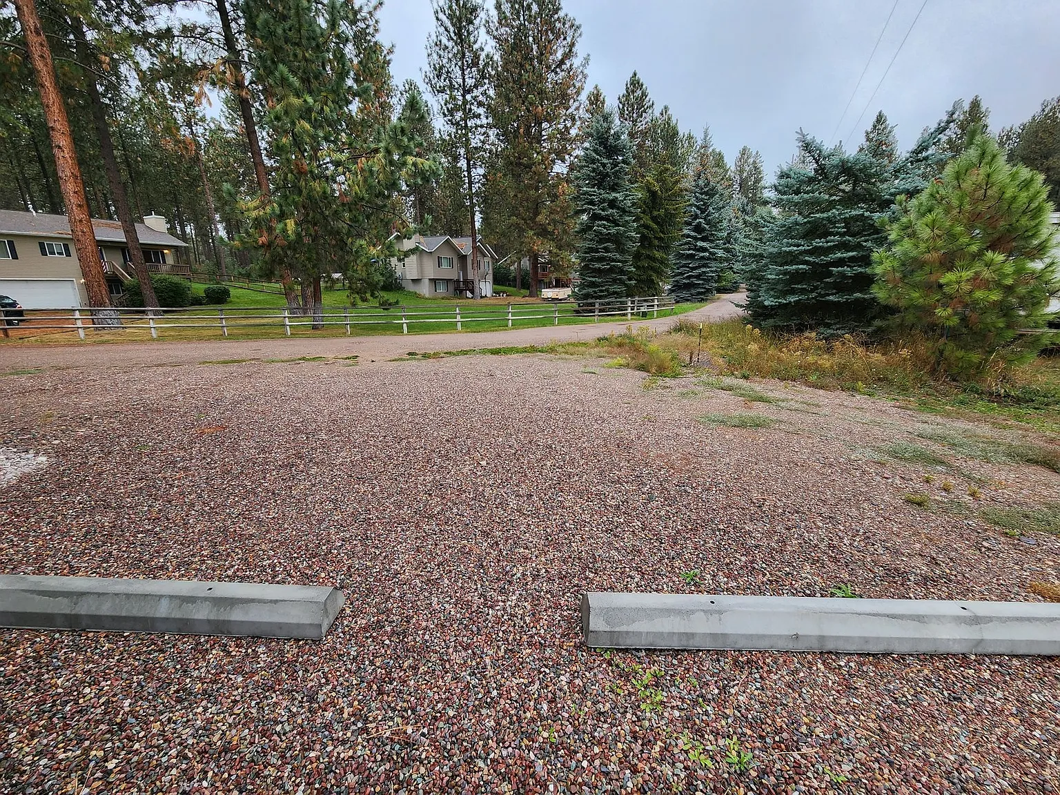 Hidden Forest Ln — Photo 2