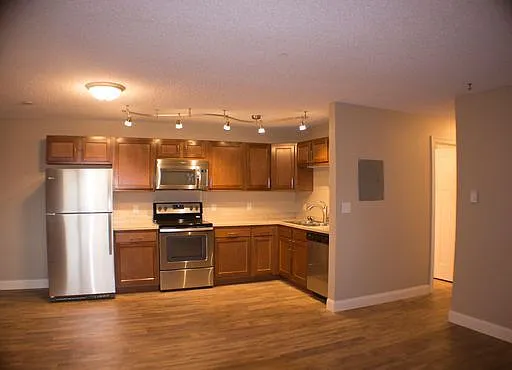 2513 Knight Dr — Photo 1