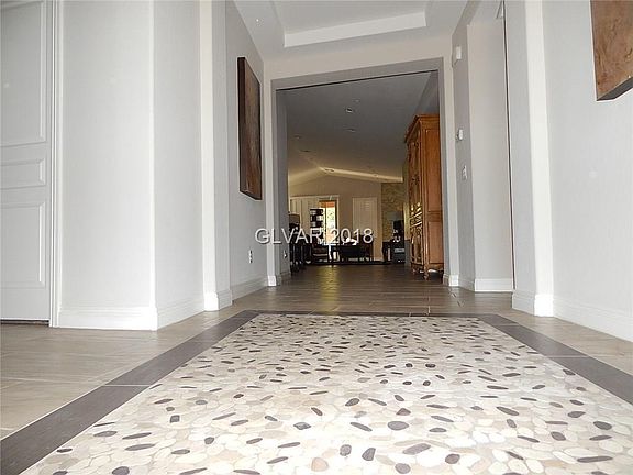 4th image of 485 Punto Vallata Dr