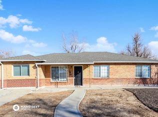 814 Quentin St, Aurora, CO 80011