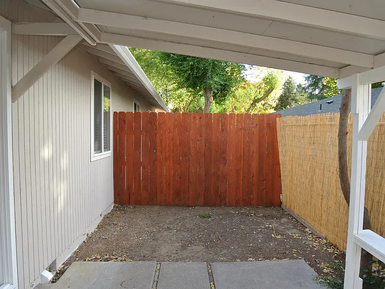 727 Rocky Road Dr — Photo 34