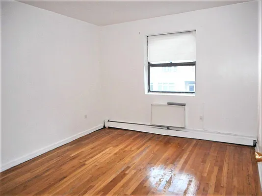 Rented by Corcoran | media 23