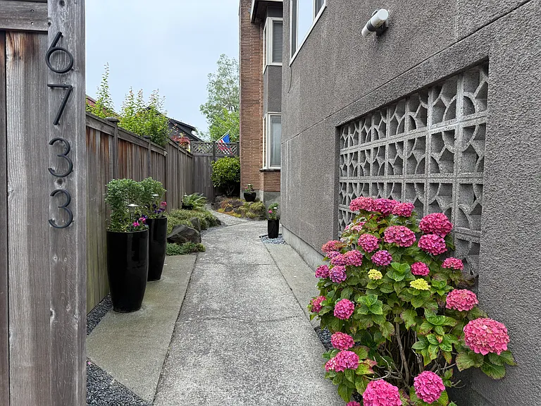 6733 24th Ave NW #A — Photo 11