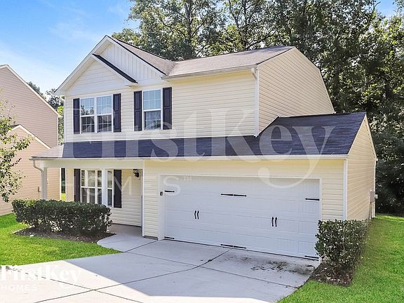 2nd image of 2202 Matthew Oaks Ct