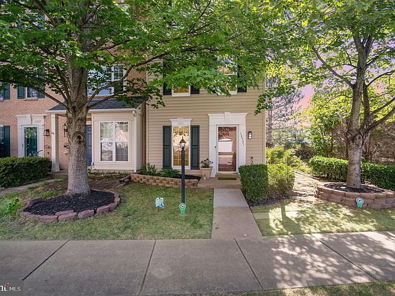 2nd image of 13531 Grouserun Ln