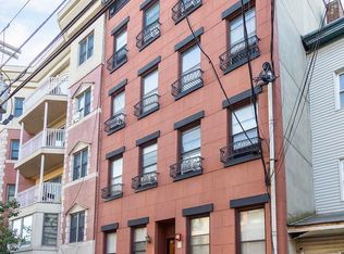 114 Monroe St APT 3L, Hoboken, NJ 07030