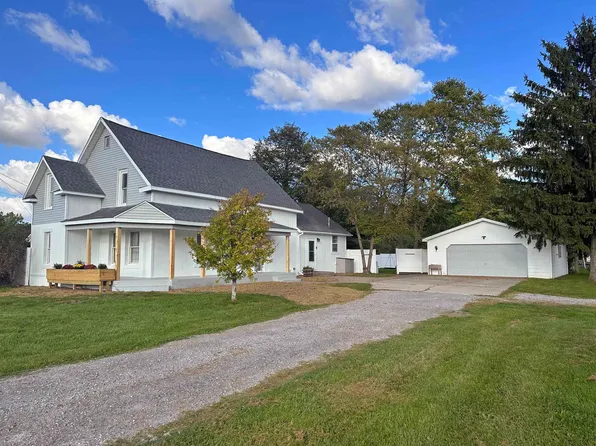 10963 Maple Rd, Birch Run, MI 48415