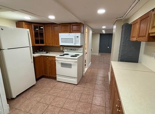 244 6th Ave W, Newark, NJ 07107