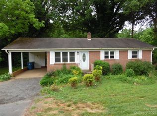 2433 S State Highway 16, Newton, NC 28658