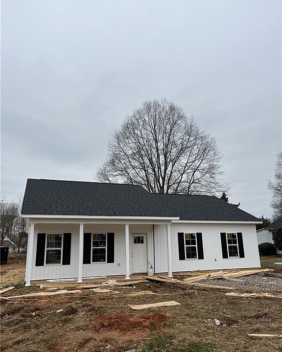 120 Filmore St, Yadkinville, NC 27055 Zillow