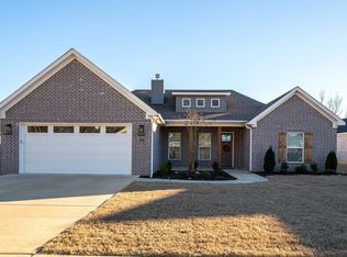 713 Dawsons Pointe Ave, Bryant, AR 72022