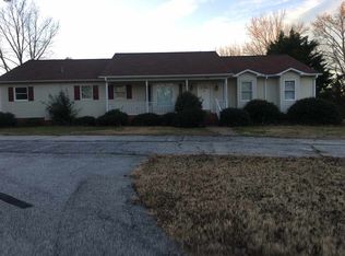 1871 Hannon Rd, Inman, SC 29349