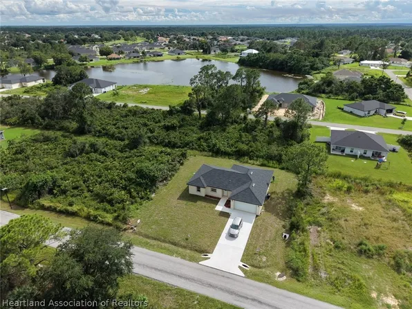 7028 San Bruno Dr, Sebring, FL 33872