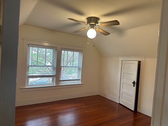 3rd image of 2890 Spruce St