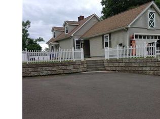 15 S Maple St, Enfield, CT 06082