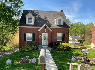 68 W Bruceton Rd, Pittsburgh, PA 15236